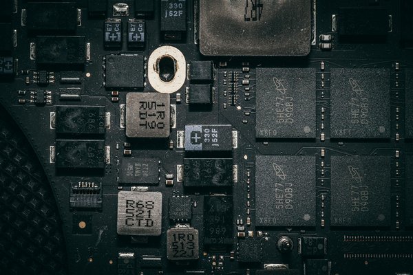 Look avant-gardiste : les designs uniques des smartphones OnePlus